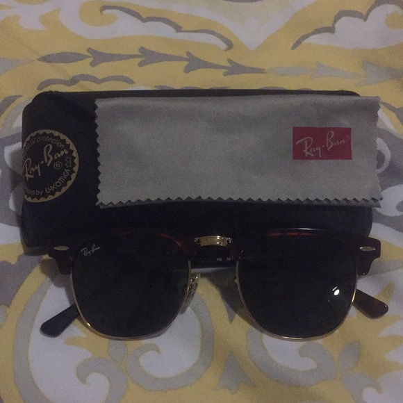 Ray-Ban Accessories - Clubmaster Ray-Bans